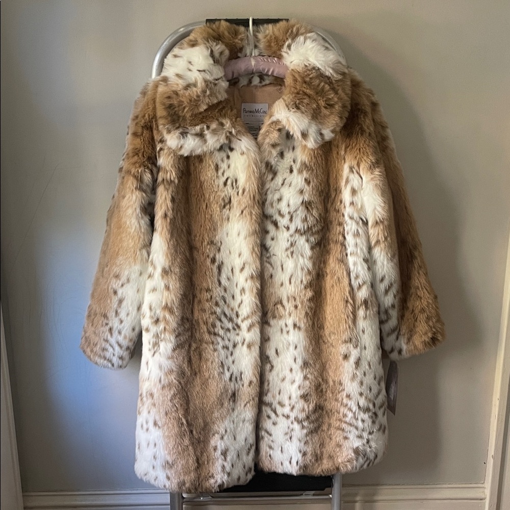 Pamela McCoy Tan and White Faux Fur Coat